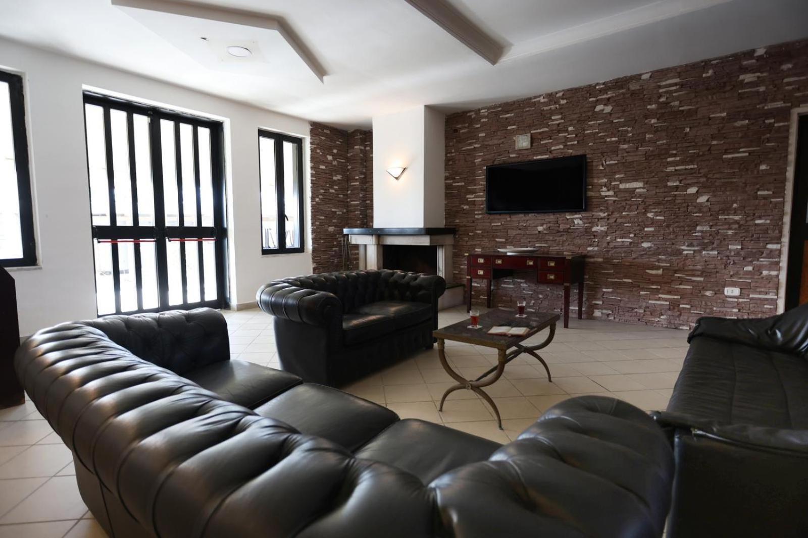 Hotel Barracuda Varcaturo Bagian luar foto